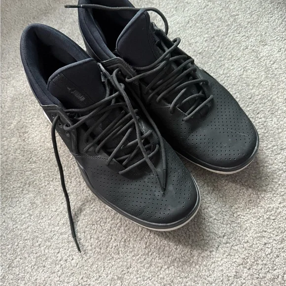 Jordan Men's Black and White Sneakers- SIZE:10 - Picture 10 of 10